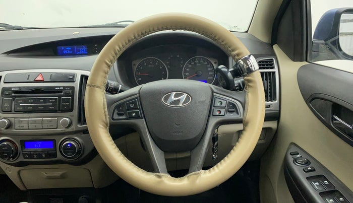 2012 Hyundai i20 SPORTZ 1.2, Petrol, Manual, 67,345 km, Steering Wheel Close Up