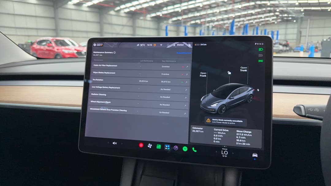 2021 Tesla Model 3 Standard Range Plus RWD, Automatic, 32357 km, Service History