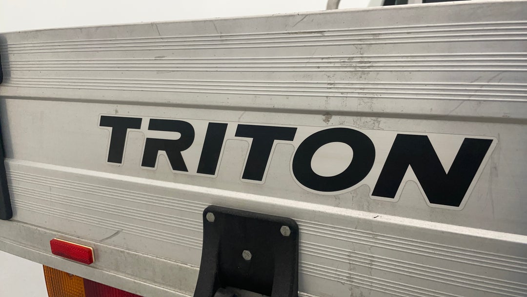 Badge (Boot Left Side)