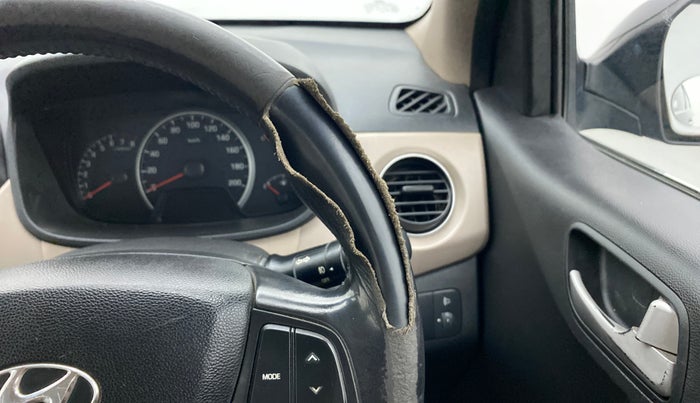 2015 Hyundai Grand i10 ASTA AT 1.2 KAPPA VTVT, Petrol, Automatic, 77,381 km, Steering wheel - Steering cover is minor torn