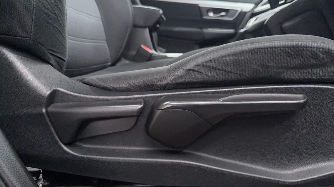 2017 Honda CR-V Vti-s (AWD), Automatic, 90442 km, Drivers Side Adjustment Panel