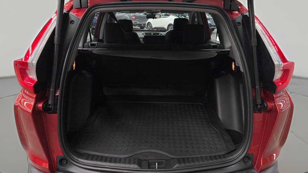 2017 Honda CR-V Vti-s (AWD), Automatic, 90442 km, Boot Inside View