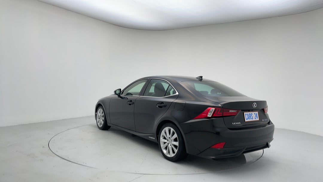 Left Back Diagonal (45- Degree) View