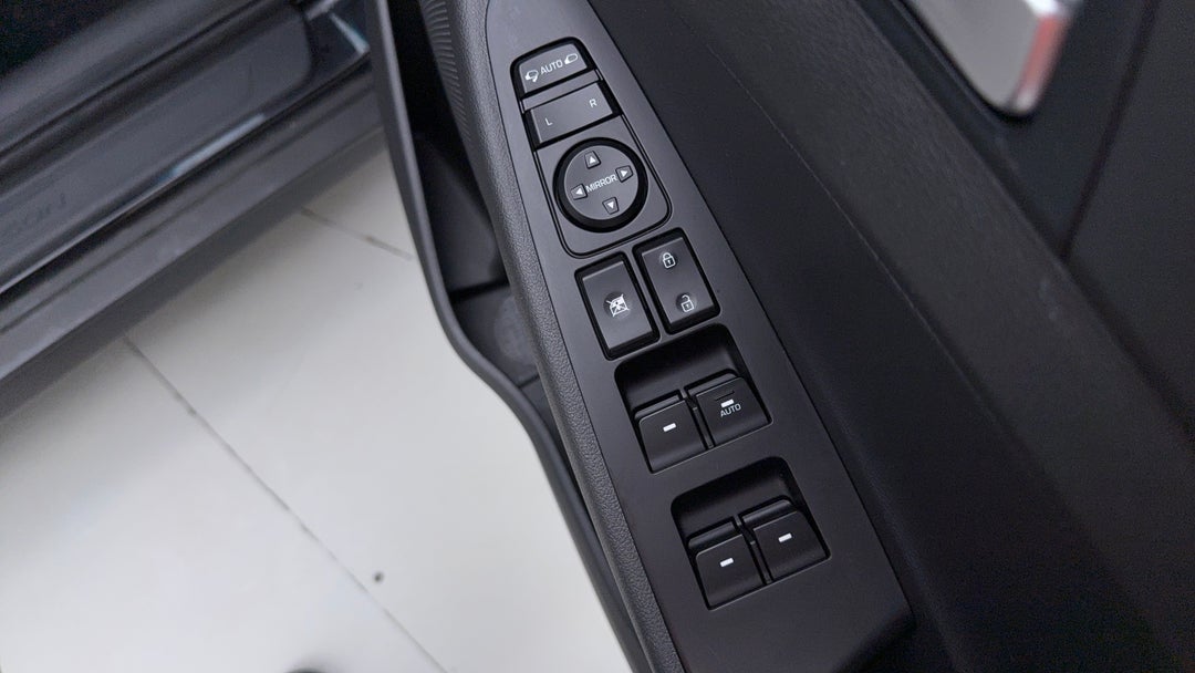 Drivers Side Door Panel Controls