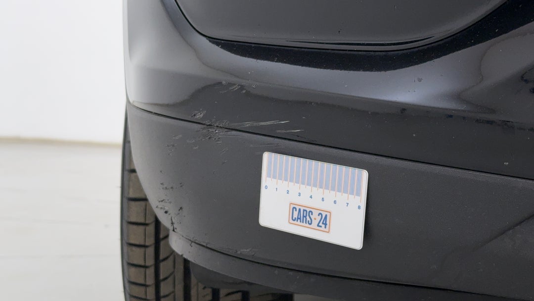 Bumper Front Scratch
