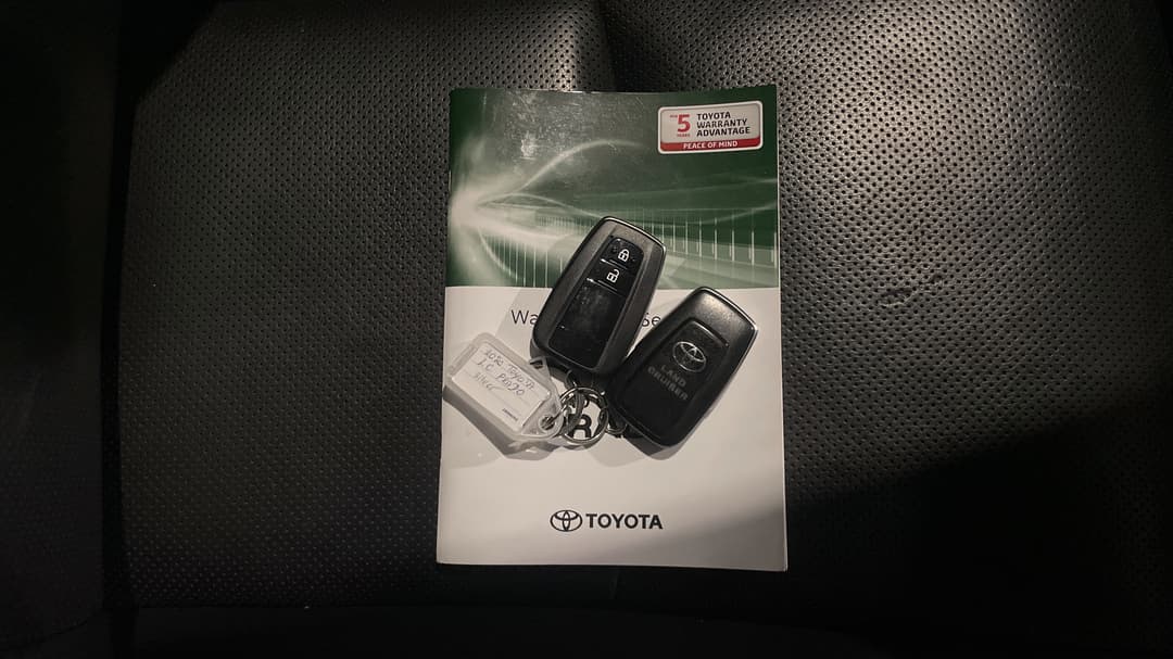 2020 Toyota Landcruiser Prado Gxl (4x4), Automatic, 42965 km, Key Close-up