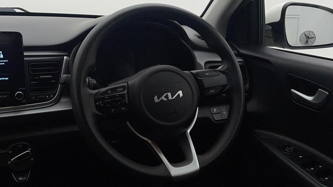 2022 Kia Rio S, Automatic, 49901 km, Steering Wheel Close-up