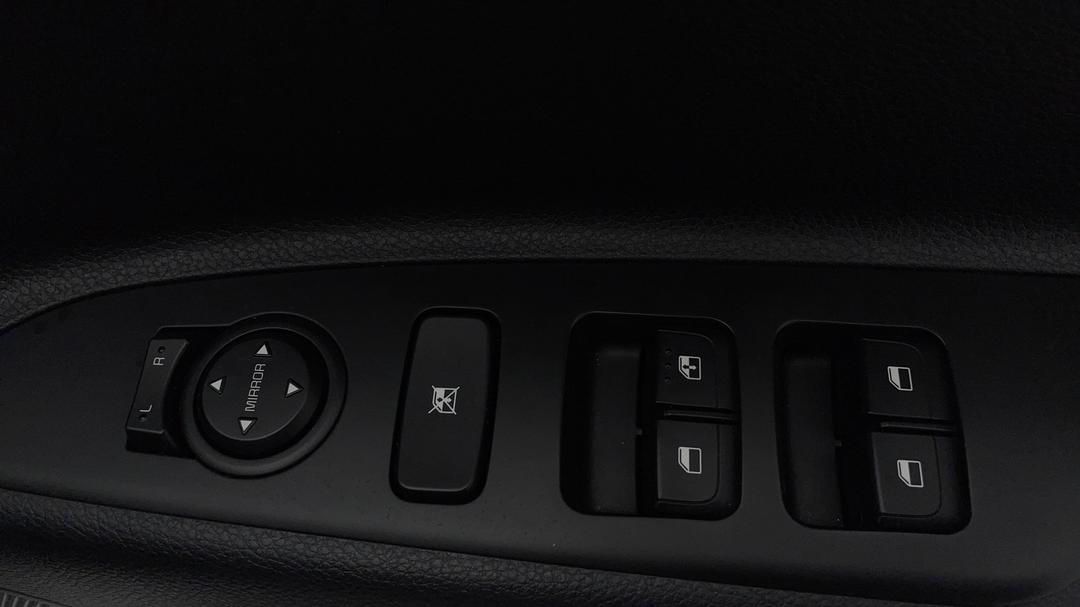 2022 Kia Rio S, Automatic, 49901 km, Drivers Side Door Panel Controls
