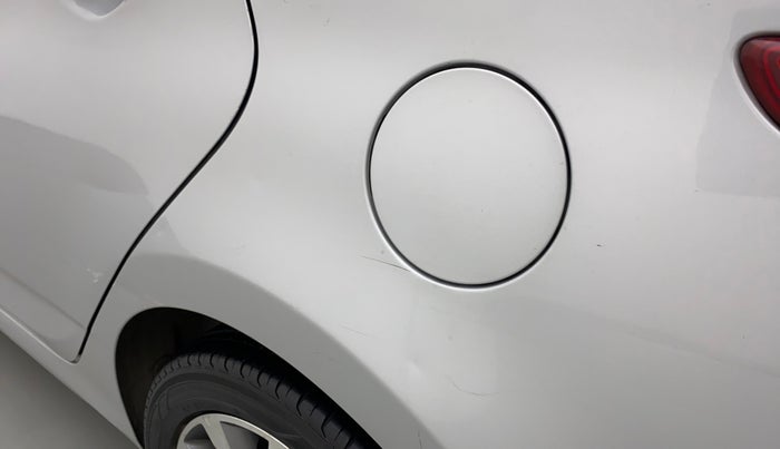 2015 Hyundai Verna FLUIDIC 1.6 CRDI S(O) 4S, Diesel, Manual, 1,01,566 km, Left quarter panel - Slightly dented