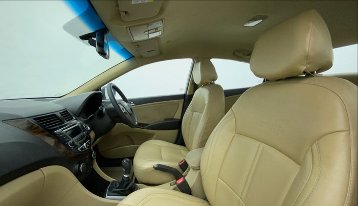 2015 Hyundai Verna FLUIDIC 1.6 CRDI S(O) 4S, Diesel, Manual, 1,01,566 km, Right Side Front Door Cabin