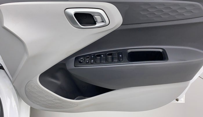 2022 Hyundai GRAND I10 NIOS SPORTZ 1.2 KAPPA VTVT, Petrol, Manual, 3,418 km, Driver Side Door Panels Control