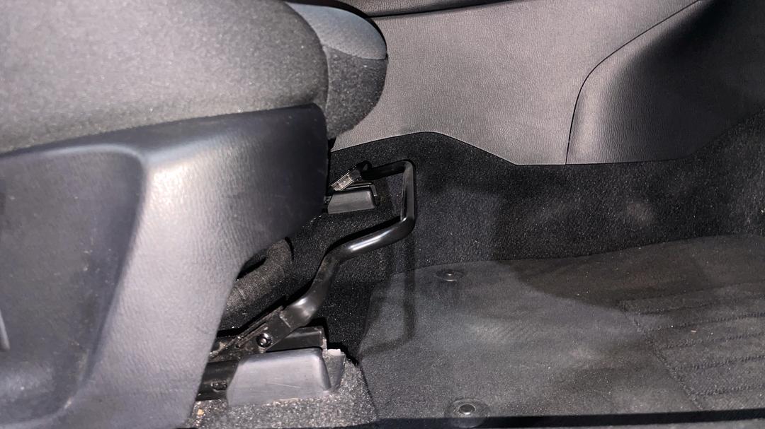 2020 Mazda CX-3 Maxx Sport (FWD), Manual, 20343 km, Drivers Side Adjustment Panel