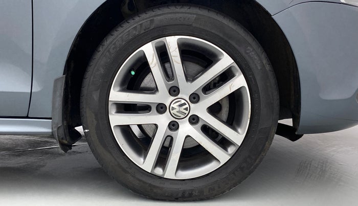 2013 Volkswagen Jetta HIGHLINE TDI AT, Diesel, Automatic, 99,423 km, Right Front Wheel