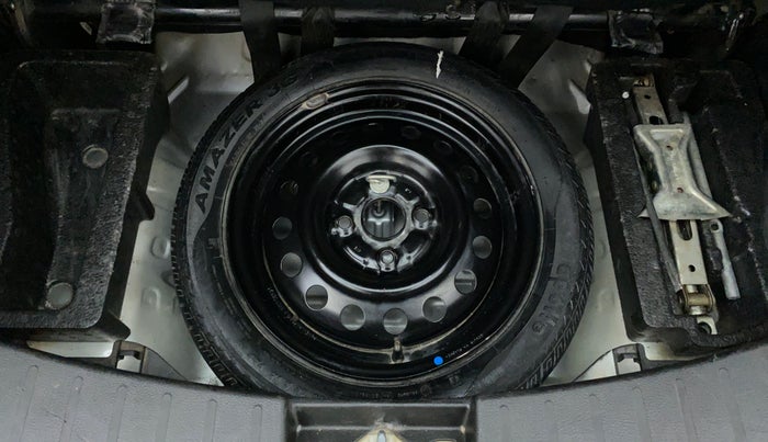 2016 Maruti Wagon R 1.0 VXI AMT, Petrol, Automatic, 52,477 km, Spare Tyre