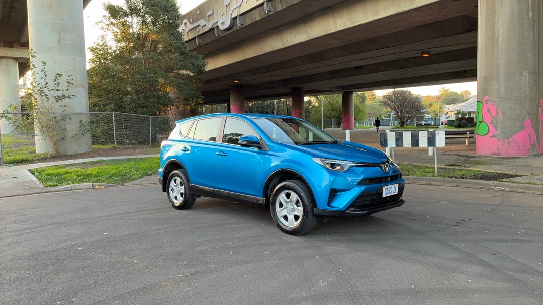 Right Front Diagonal (45- Degree) View