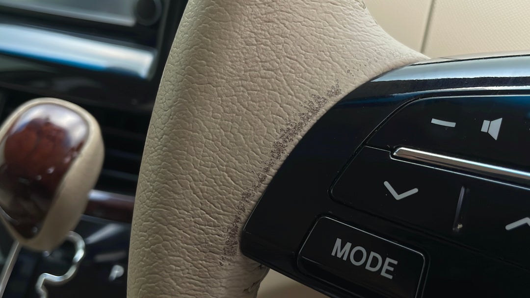 Steering Wheel Body Wear