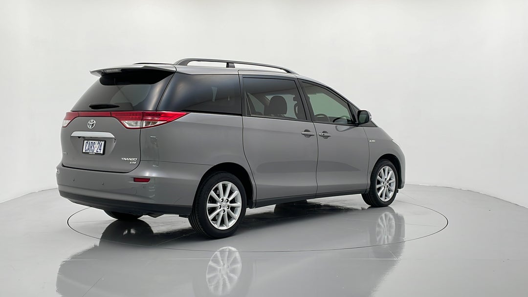 Right Back Diagonal (45- Degree) View