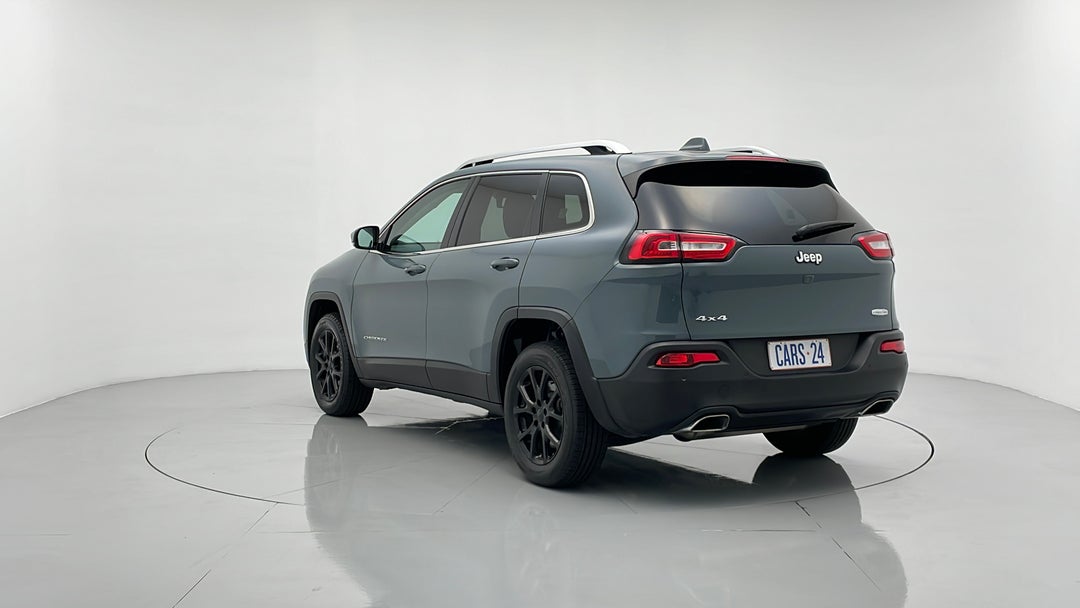 Left Back Diagonal (45- Degree) View