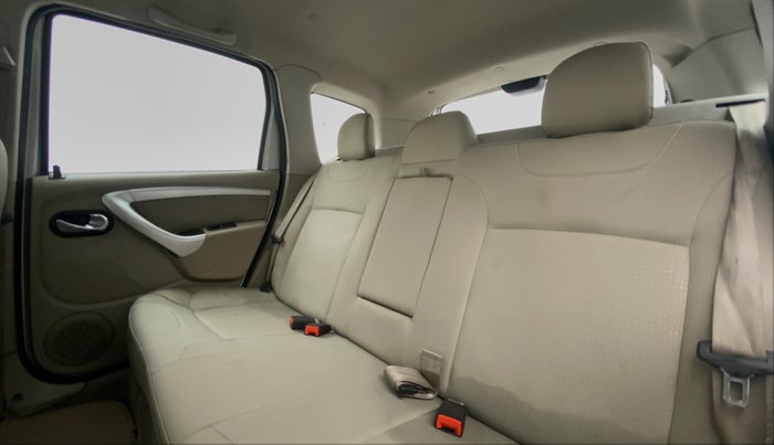 2016 Nissan Terrano XL P, Petrol, Manual, 61,139 km, Right Side Rear Door Cabin