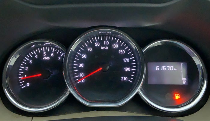 2016 Nissan Terrano XL P, Petrol, Manual, 61,139 km, Odometer Image