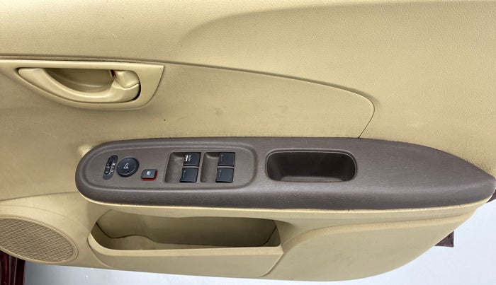 2013 Honda Amaze 1.2 SMT I VTEC, Petrol, Manual, 81,622 km, Driver Side Door Panels Control