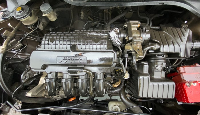 2013 Honda Amaze 1.2 SMT I VTEC, Petrol, Manual, 81,622 km, Engine Bonet View