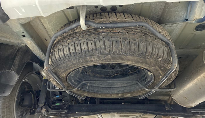 2019 Maruti XL6 ALPHA SHVS  MT, Petrol, Manual, 23,971 km, Spare Tyre