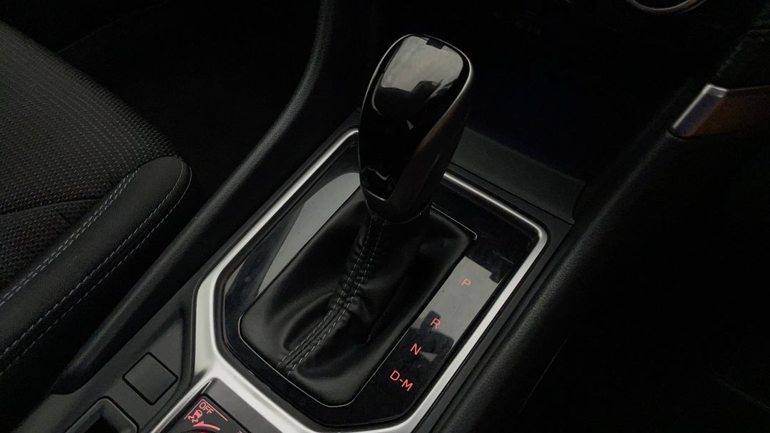 2023 Subaru Forester 2.5i (AWD), Automatic, 50157 km, Gear Lever 