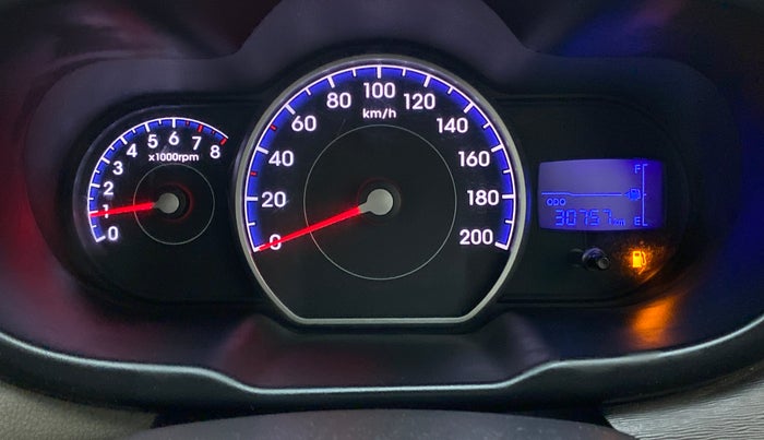 2011 Hyundai i10 SPORTZ 1.2, Petrol, Manual, 30,757 km, Odometer Image