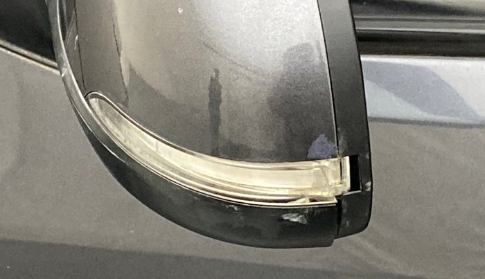2011 Hyundai i10 SPORTZ 1.2, Petrol, Manual, 30,757 km, Left rear-view mirror - Indicator light has minor damage