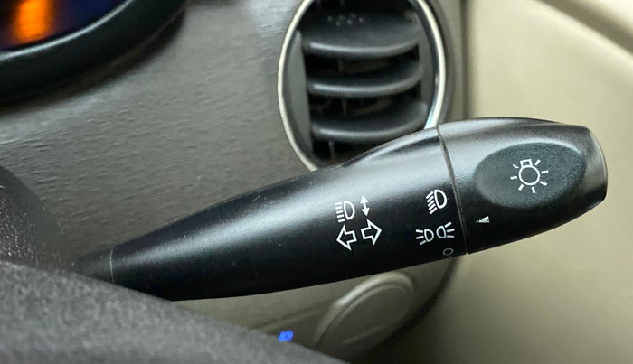 2011 Hyundai i10 SPORTZ 1.2, Petrol, Manual, 30,757 km, Combination switch - Turn Indicator not functional
