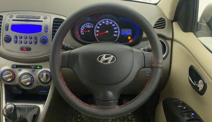 2013 Hyundai i10 SPORTZ 1.2, Petrol, Manual, 31,696 km, Steering Wheel Close Up