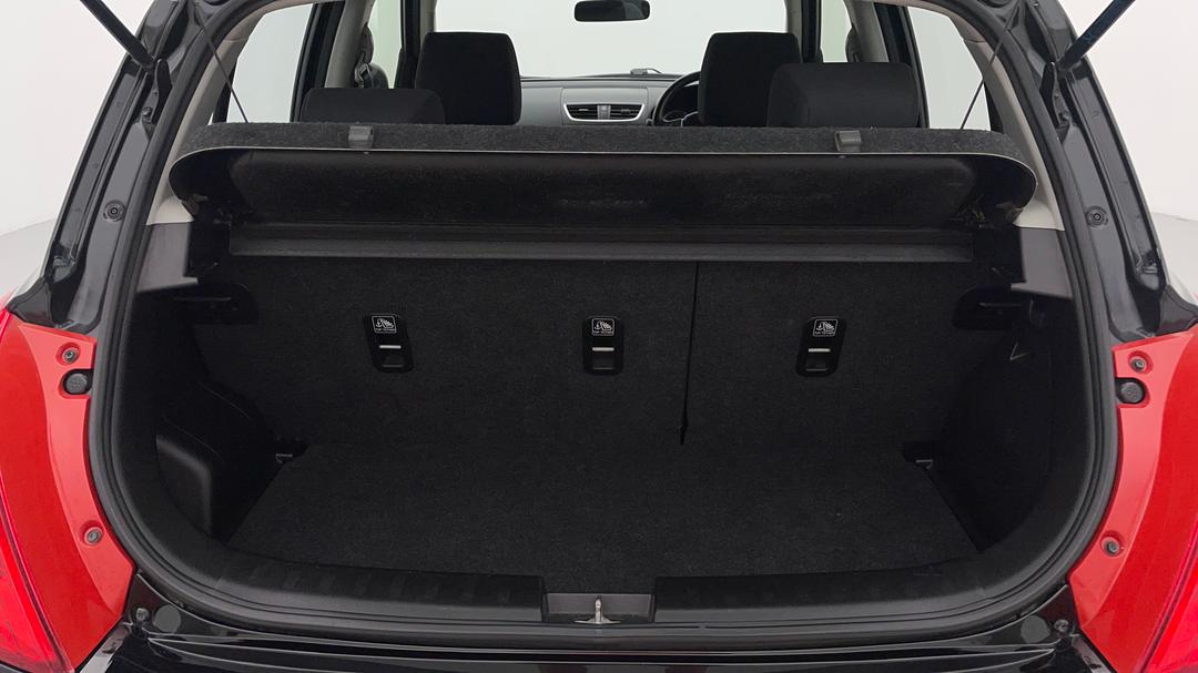 2015 Suzuki Swift Gl, Automatic, 122932 km, Boot Inside View
