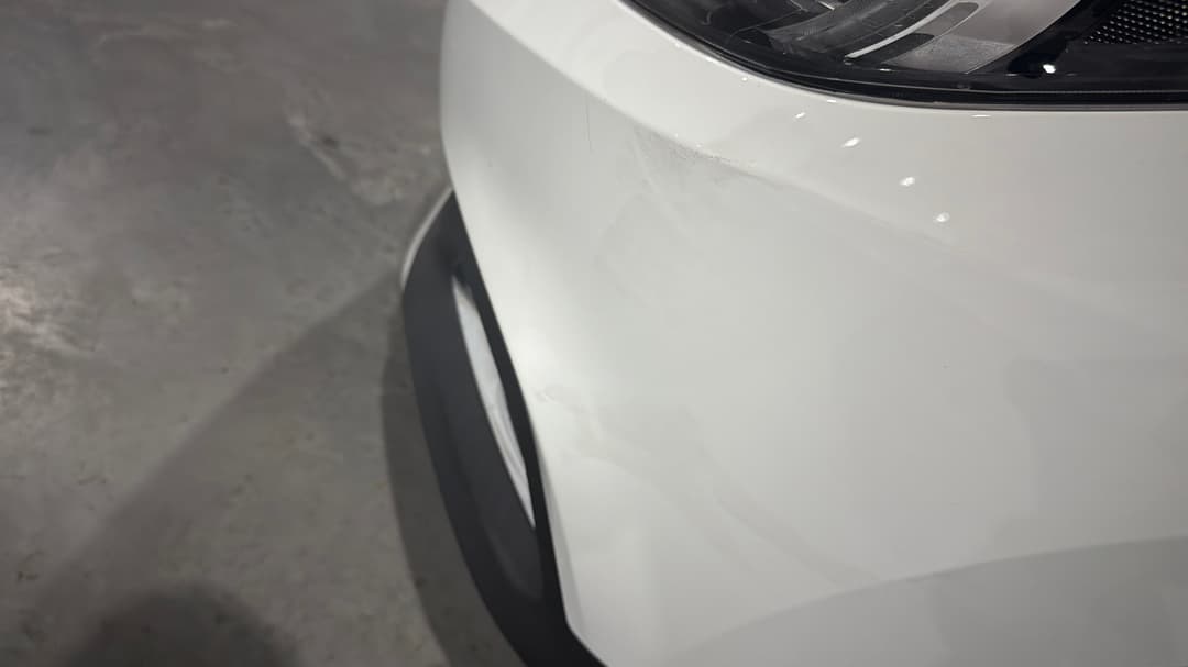 2023 MG ZS Essence, Automatic, 46105 km, Bumper Front Scuff