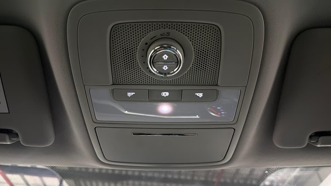 2023 MG ZS Essence, Automatic, 46105 km, On-Roof Controls/Sunglass holder