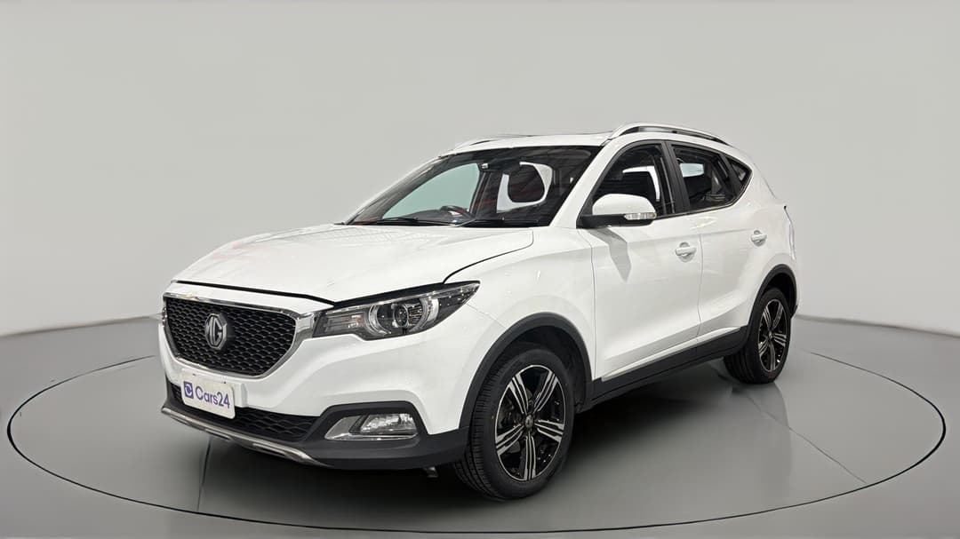 2023 MG ZS Essence, Automatic, 46105 km, Left Front Diagonal (45- Degree) View