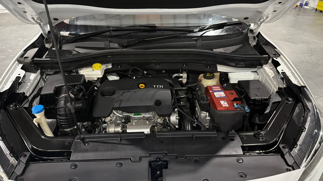 2023 MG ZS Essence, Automatic, 46105 km, Open Bonnet (Engine)