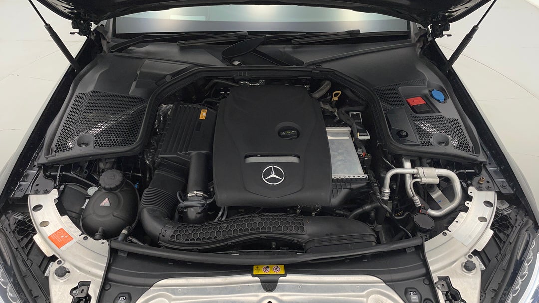 Open Bonnet (Engine)