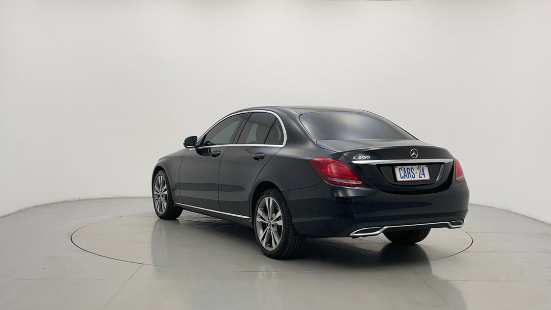 Left Back Diagonal (45- Degree) View