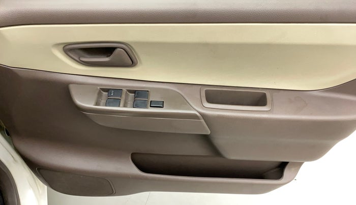 2010 Maruti Zen Estilo VXI, Petrol, Manual, 1,00,870 km, Driver Side Door Panels Control