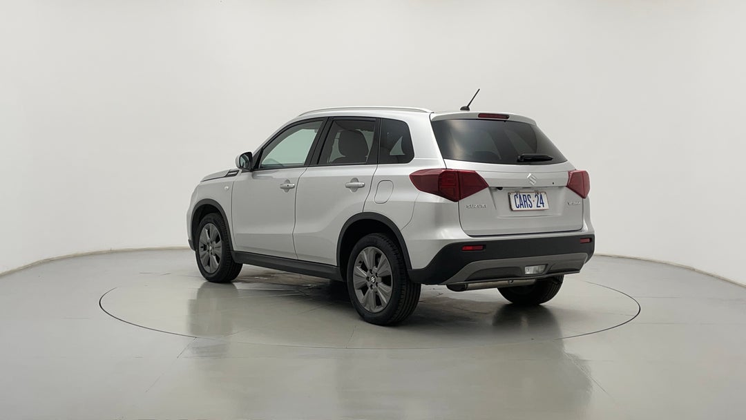 Left Back Diagonal (45- Degree) View