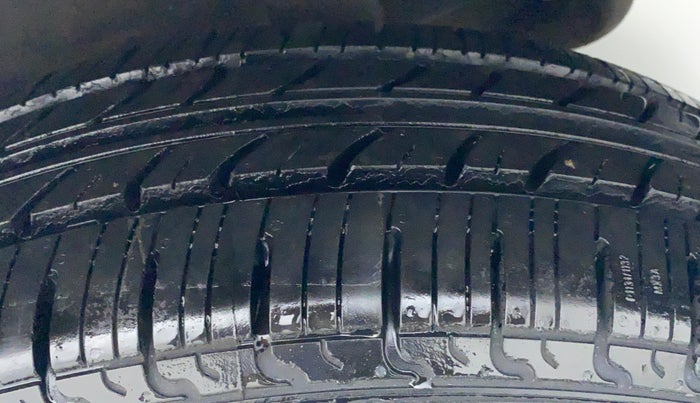 2021 Maruti S PRESSO VXI CNG, CNG, Manual, 20,307 km, Left Rear Tyre Tread
