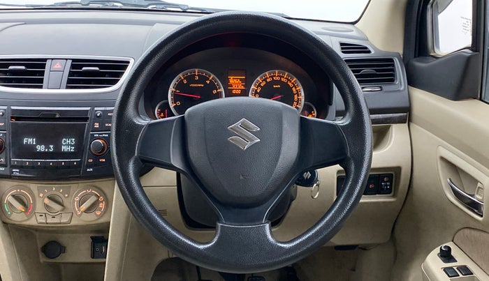 2014 Maruti Ertiga VDI Anniversary Edition, Diesel, Manual, 72,420 km, Steering Wheel Close Up