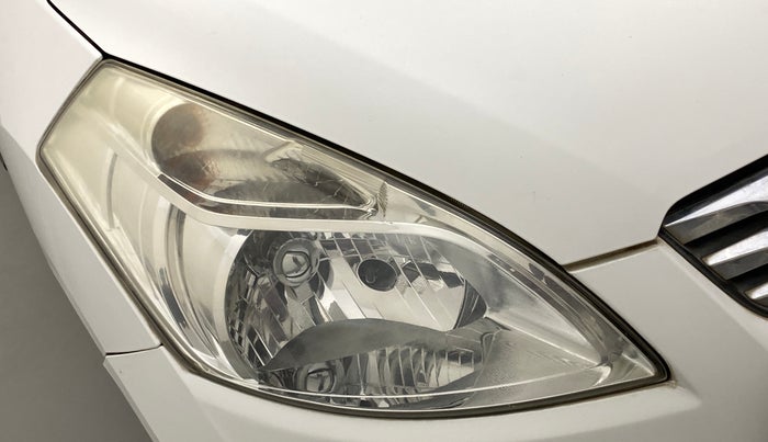 2014 Maruti Ertiga VDI Anniversary Edition, Diesel, Manual, 72,420 km, Right headlight - Faded