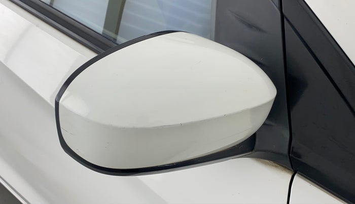 2014 Honda Amaze 1.2 EXMT I VTEC, Petrol, Manual, 36,260 km, Right rear-view mirror - Slight misalignment