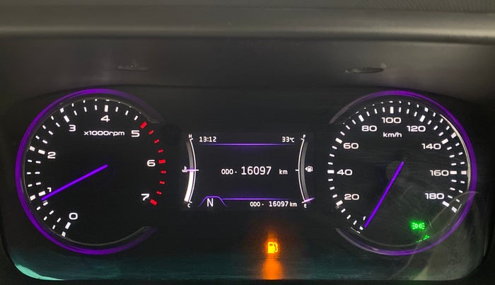 2018 Mahindra MARAZZO M8 7 STR, Diesel, Manual, 16,097 km, Odometer Image