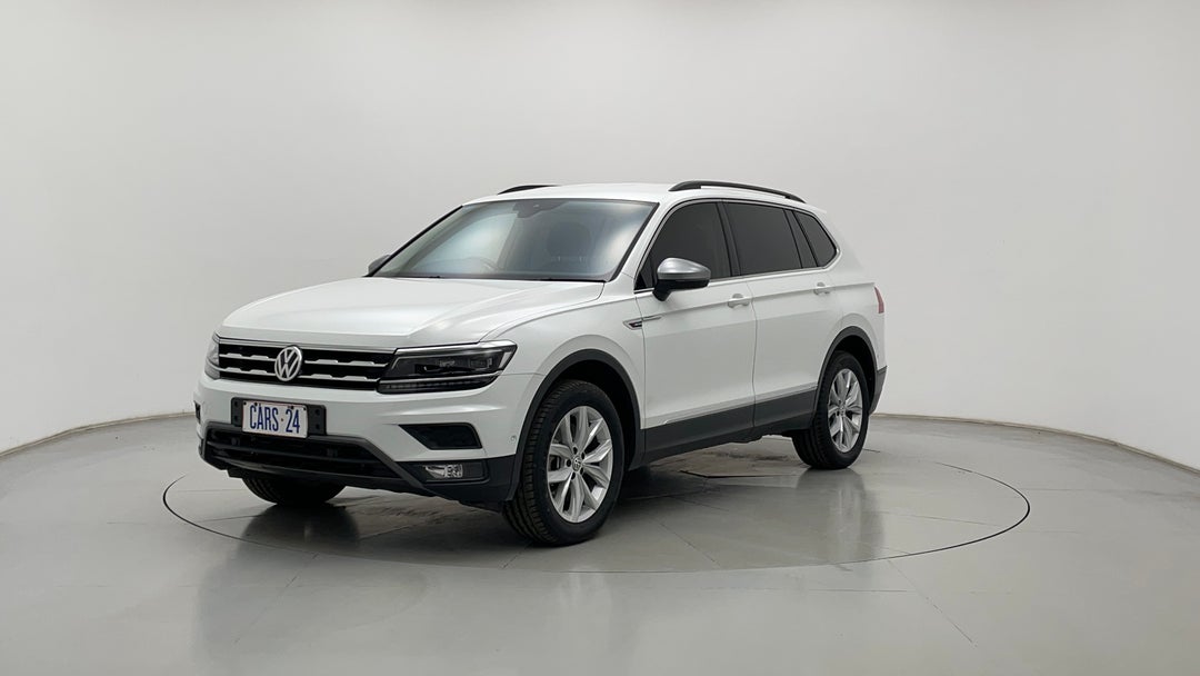 Left Front Diagonal (45- Degree) View