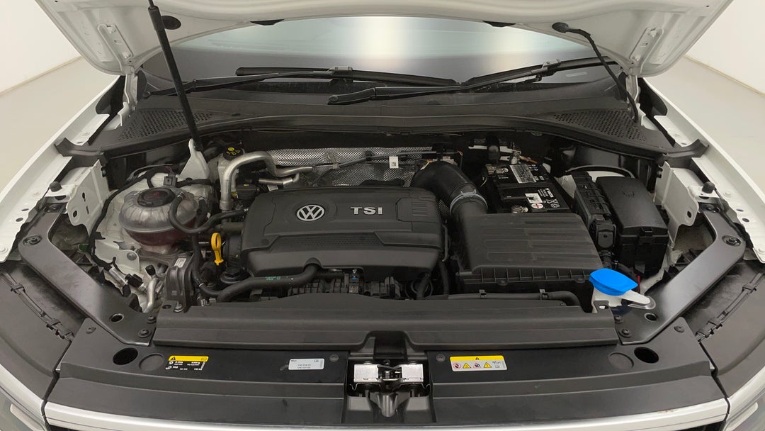 Open Bonnet (Engine)