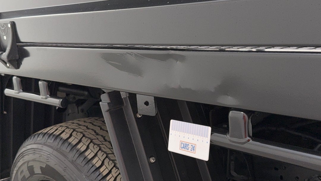 Boot / Tailgate Tray (Ute) Dent