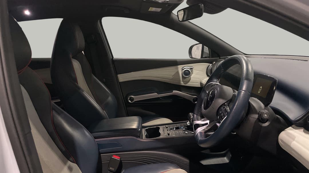 2023 Byd Atto 3 Extended Range, Automatic, 59207 km, Right Side Front Door Cabin View